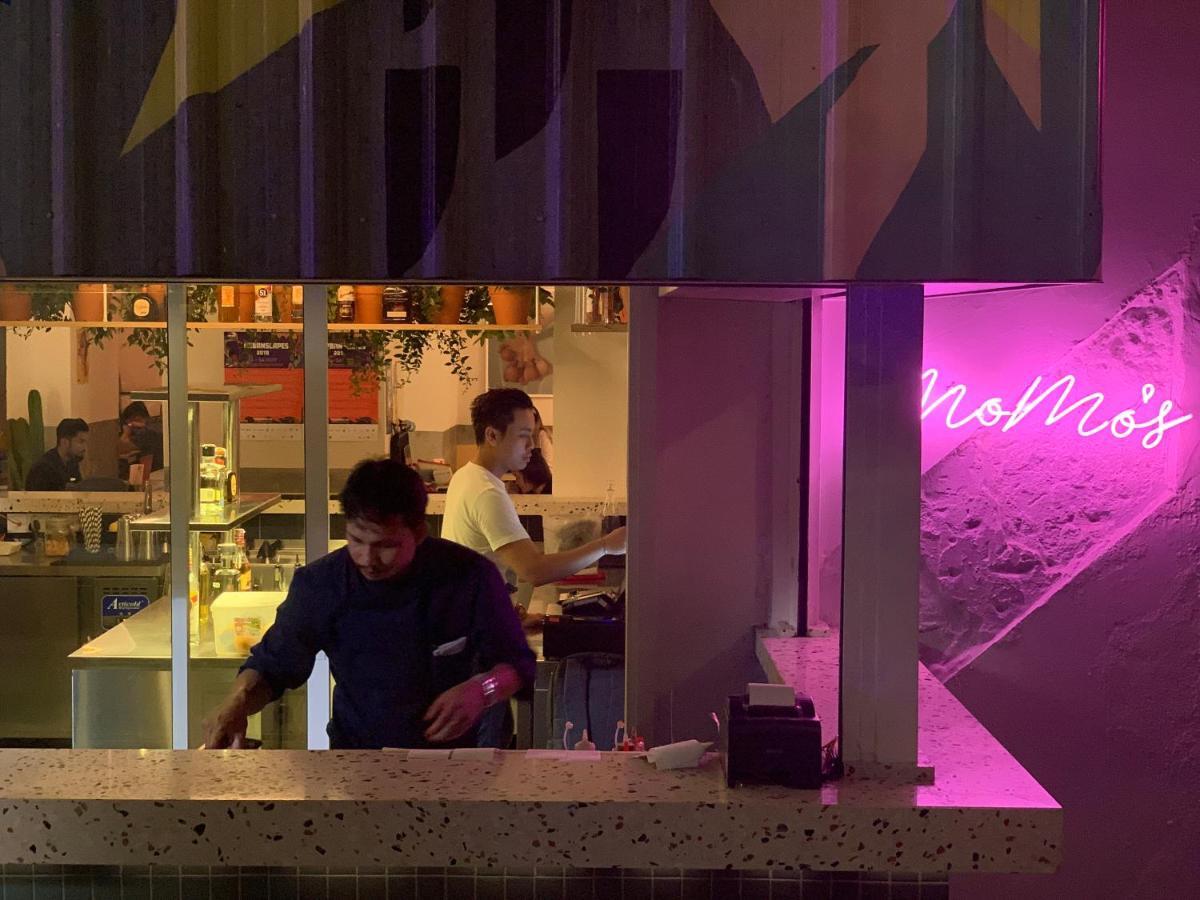 Momo'S Kuala Lumpur Hotell Exteriör bild